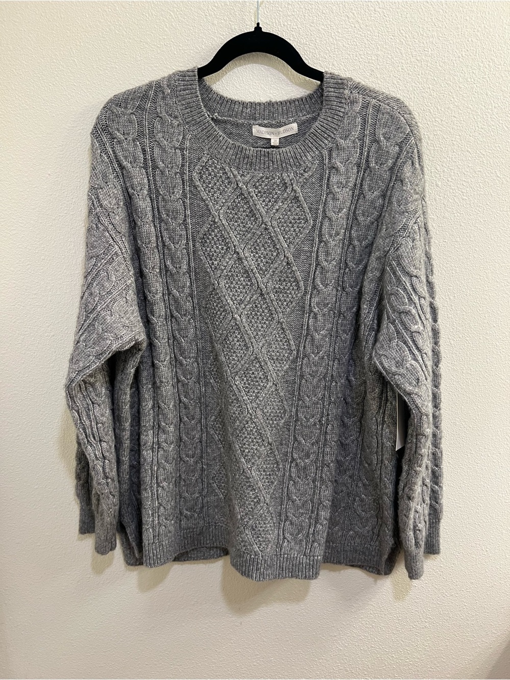 NWT Madison & Hudson gray cable knit sweater